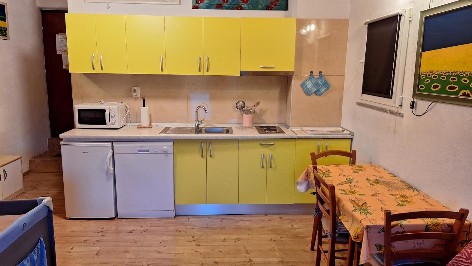 Apartments Alex Ровінь Екстер'єр фото