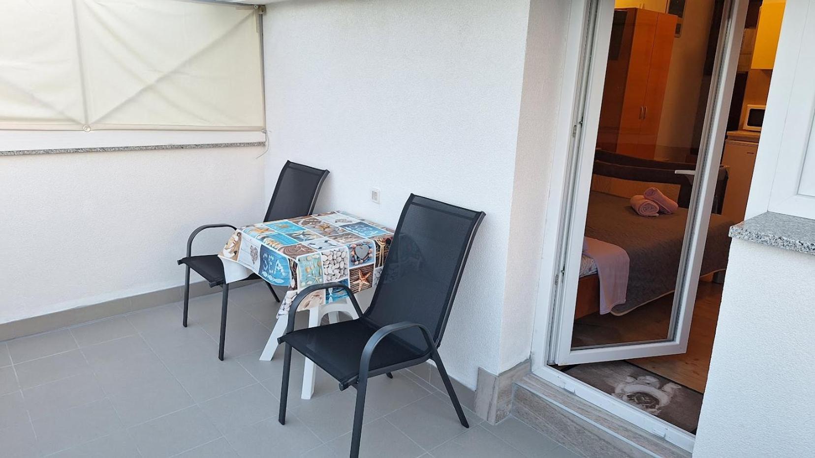 Apartments Alex Ровінь Екстер'єр фото